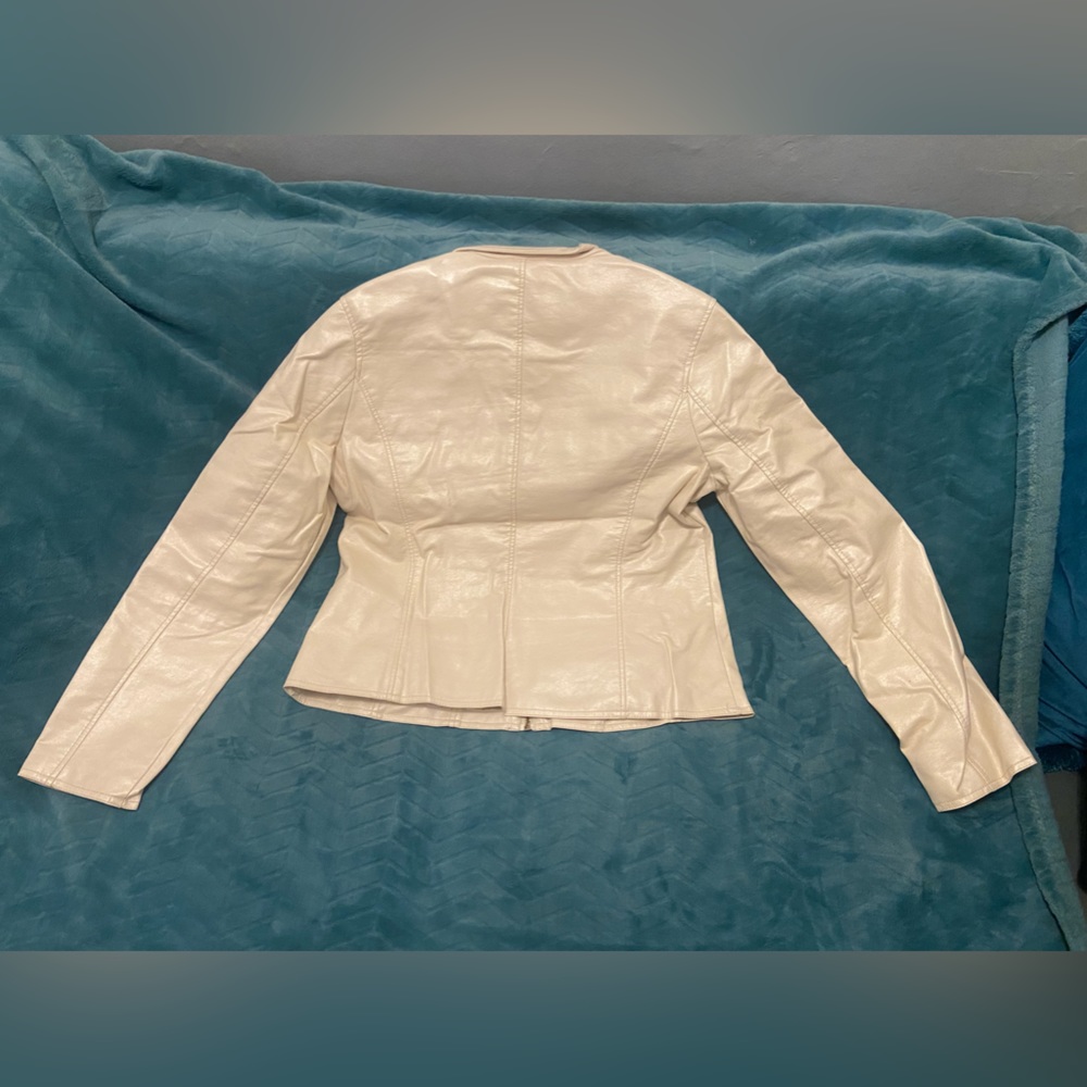 Pleather jacket - Picture 2 of 6